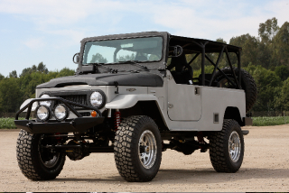 Illustration for article titled TLC Goes To SEMA With A Trio Of Upgraded ICON Toyota FJs